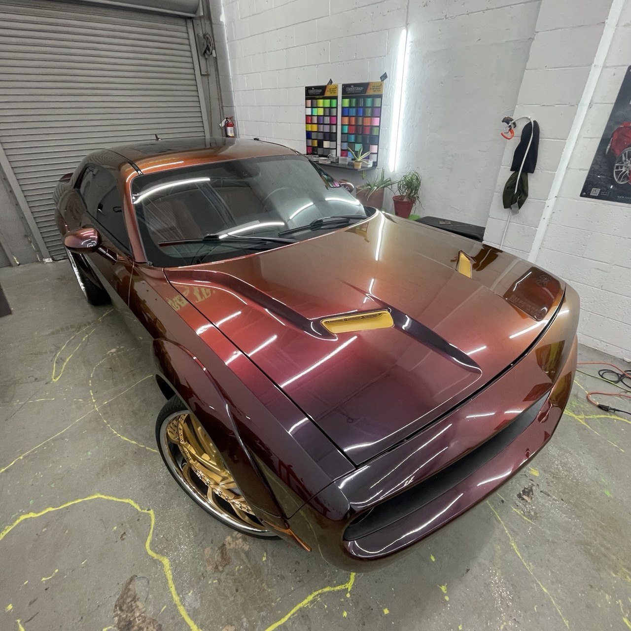 Madeira Red Colorshift wrap Challanger with gold accents