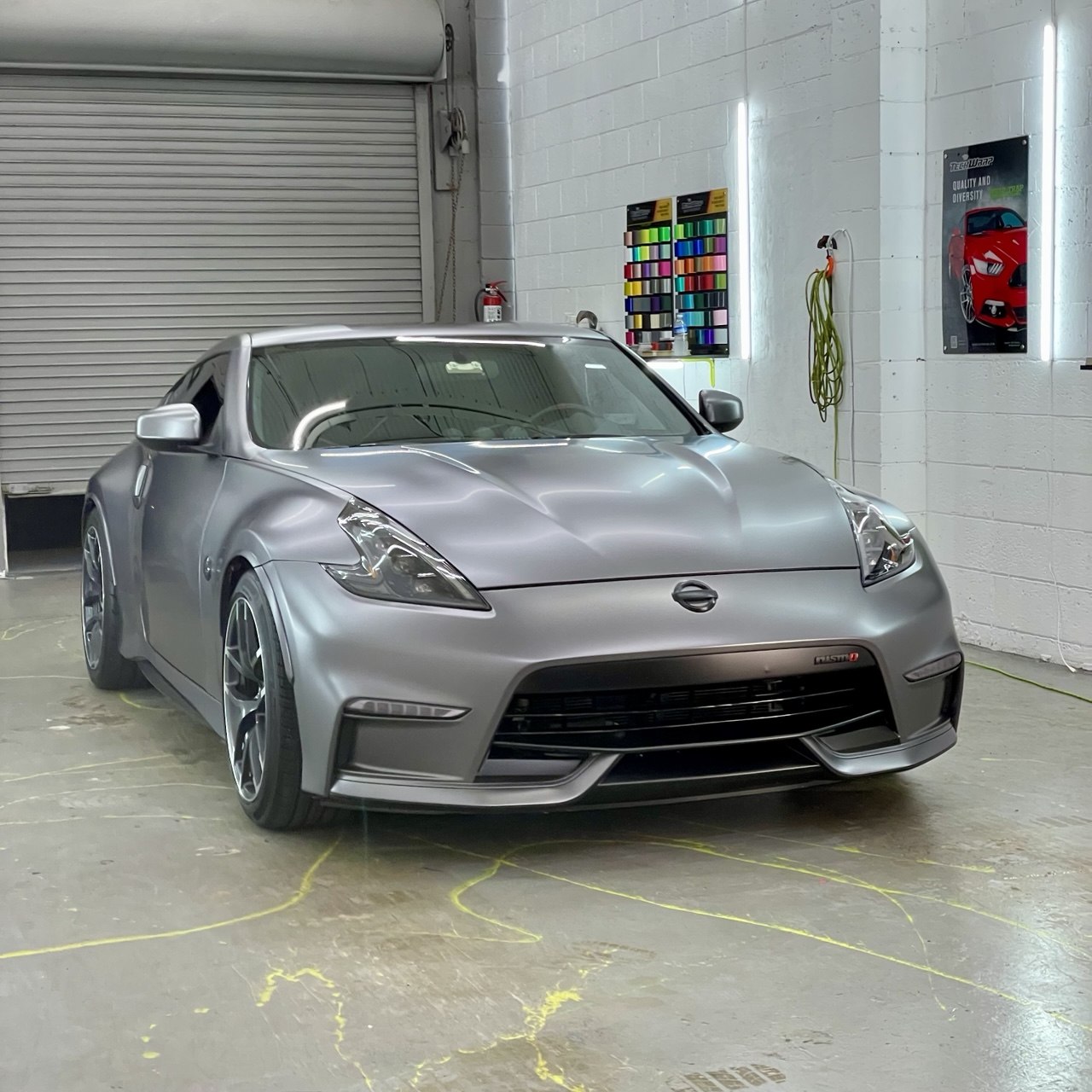 Nismo 370Z in Satin Dark Gray front